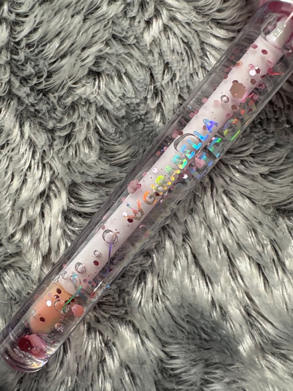 Hello Kitty Earbuds - Picture 10 of 11